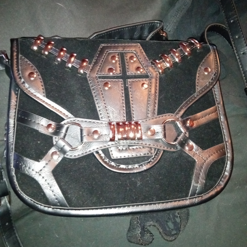Restyle purse